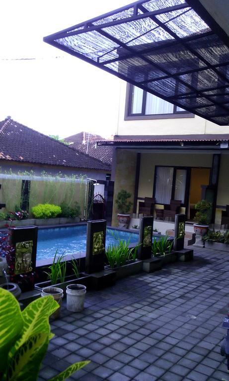 Hotel Taxa Uma Kuta Lombok Exterior foto