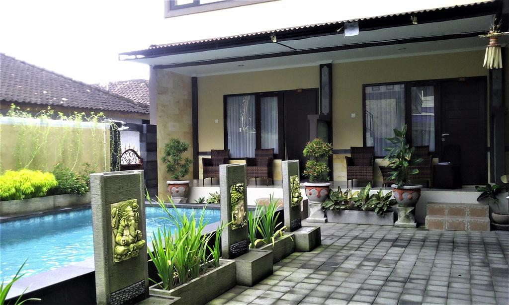 Hotel Taxa Uma Kuta Lombok Exterior foto