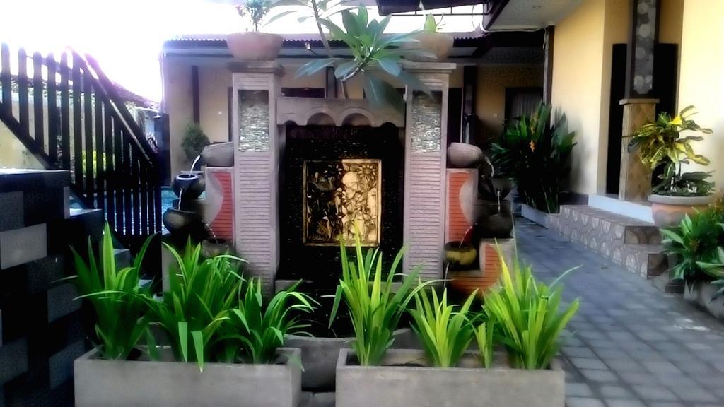 Hotel Taxa Uma Kuta Lombok Exterior foto